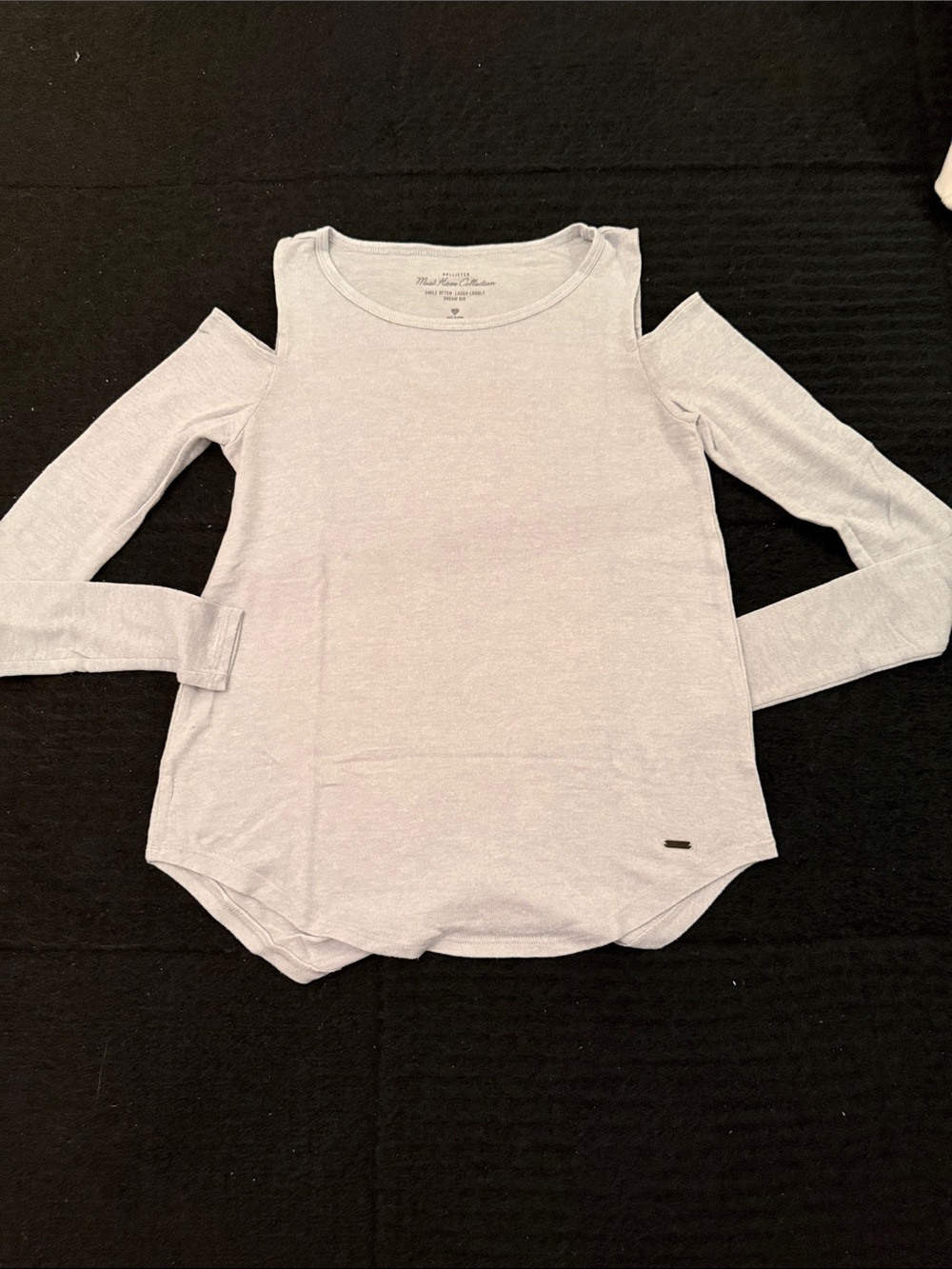 Hollister Light Gray Cold-Shoulder Long Sleeve Top